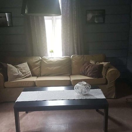 vrangfoss slusevaktarbolig Hotell Funnemark Exteriör bild